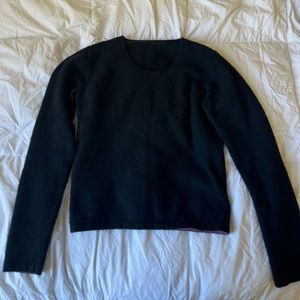 Cashmere black sweater